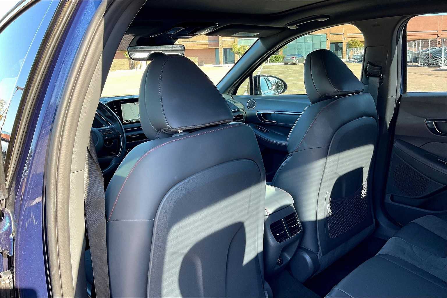 Thumbnail: 2022 Hyundai Sonata - 12