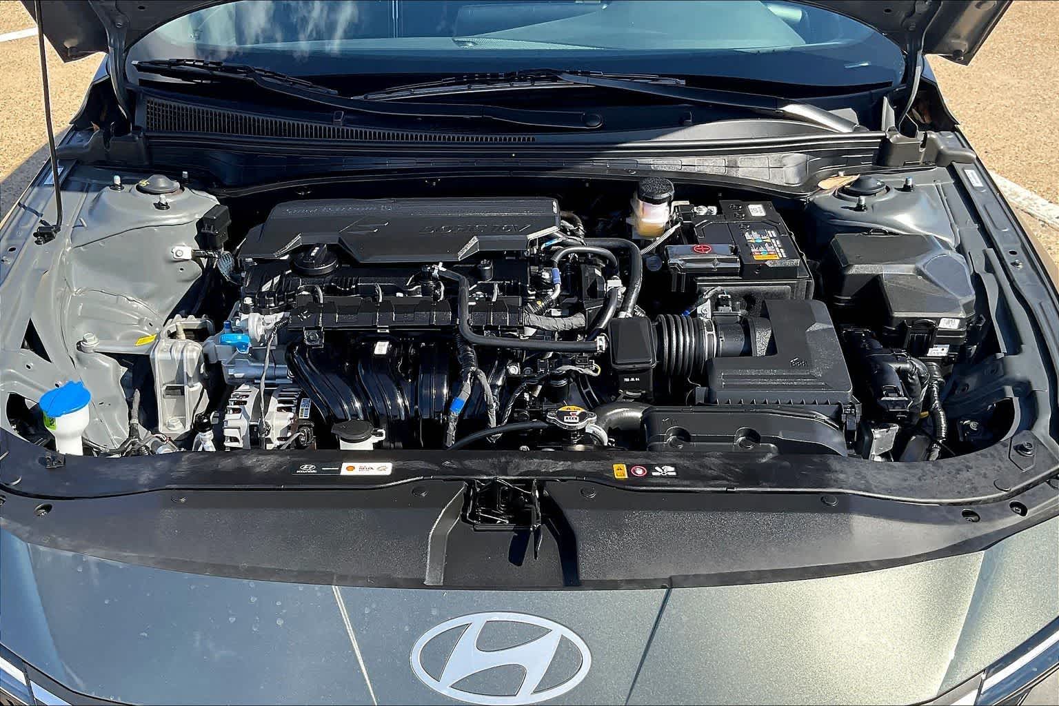 Thumbnail: 2025 Hyundai Elantra - 9