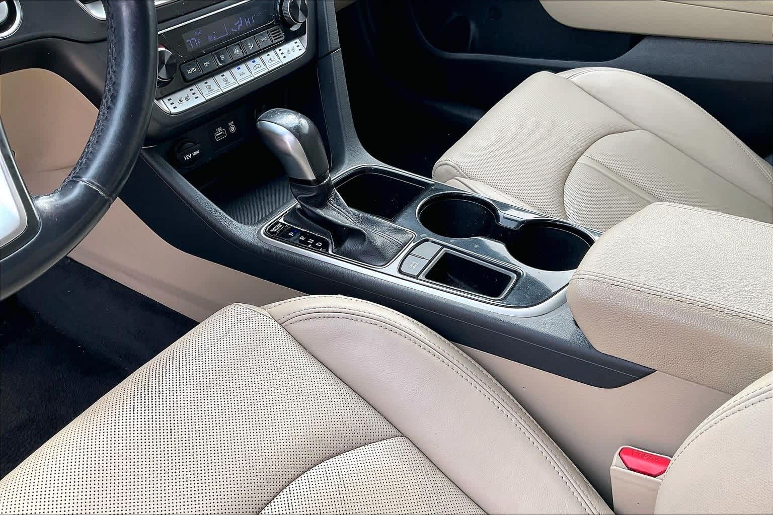 Thumbnail: 2018 Hyundai Sonata - 16