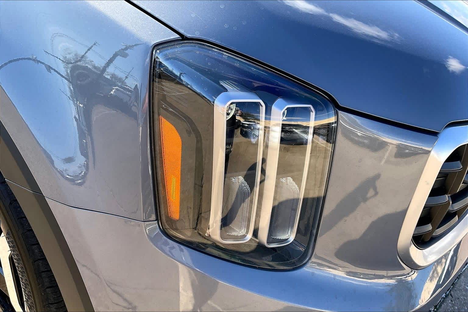 Thumbnail: 2023 Kia Telluride - 29