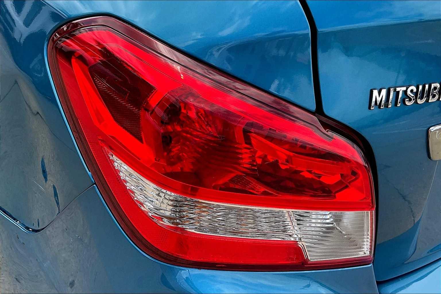 Thumbnail: 2019 Mitsubishi Mirage G4 - 26