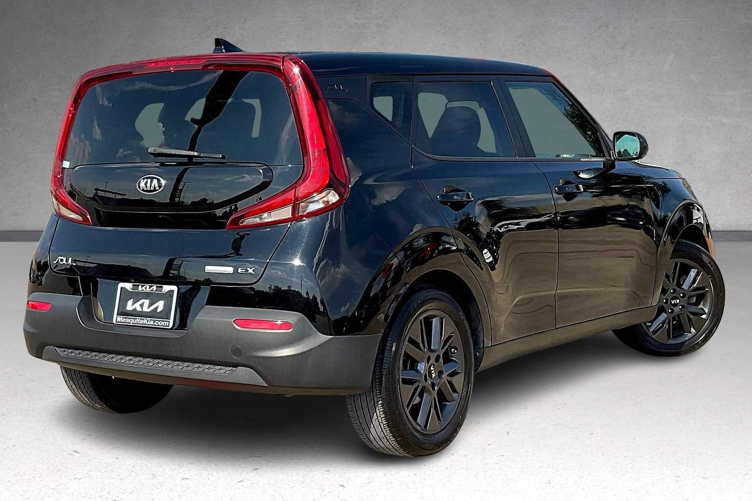 Thumbnail: 2021 Kia Soul - 22