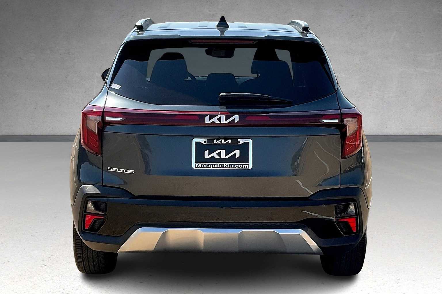 Thumbnail: 2024 Kia Seltos - 5