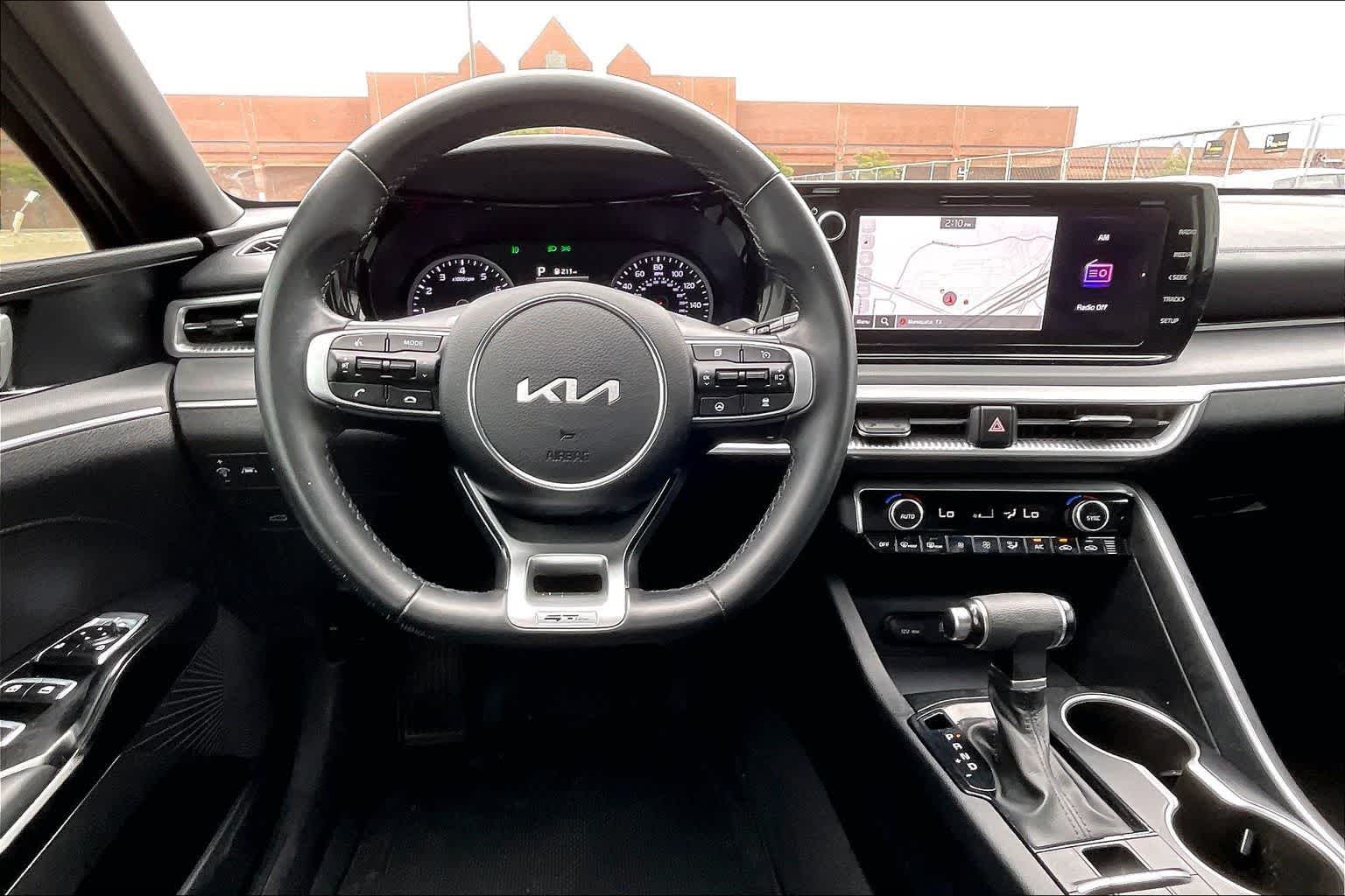 Thumbnail: 2023 Kia K5 - 14