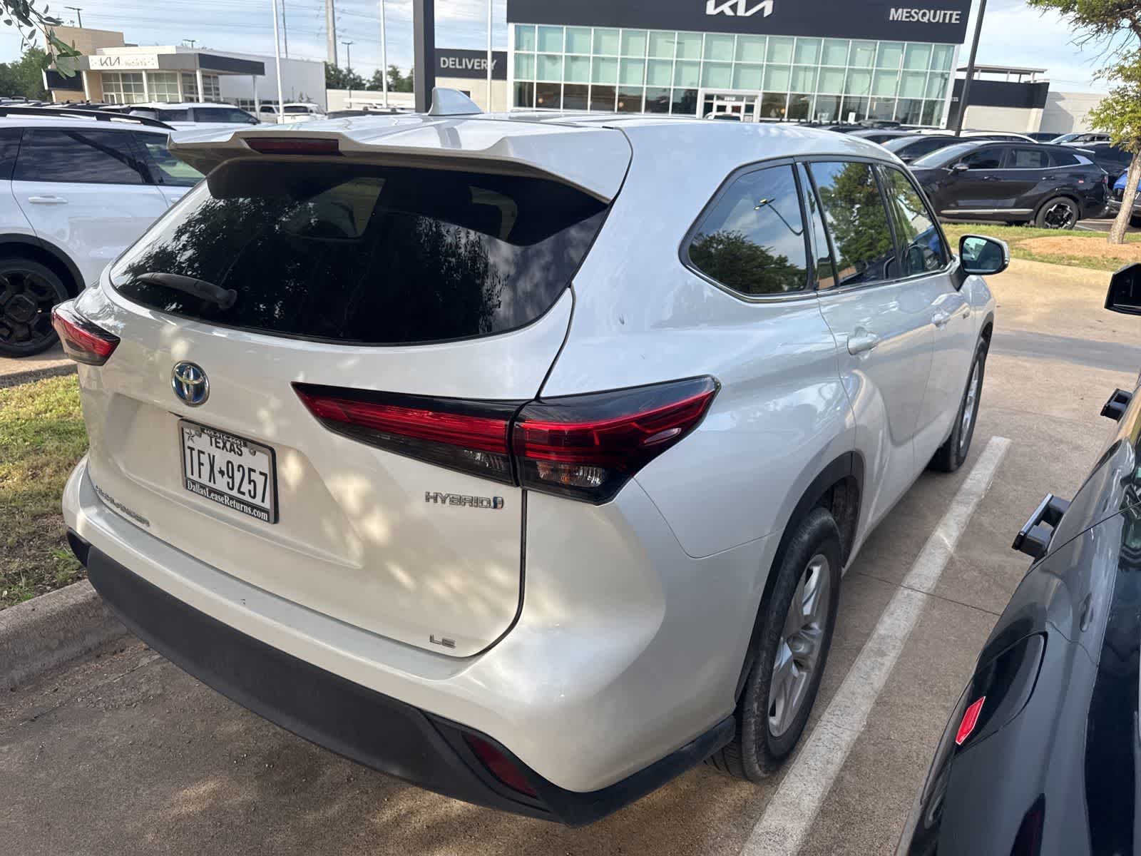 Thumbnail: 2021 Toyota Highlander - 6