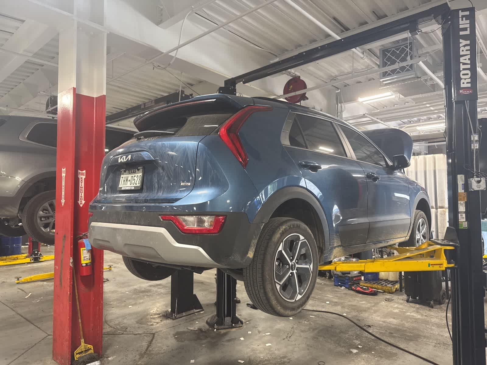 Thumbnail: 2023 Kia Niro - 2