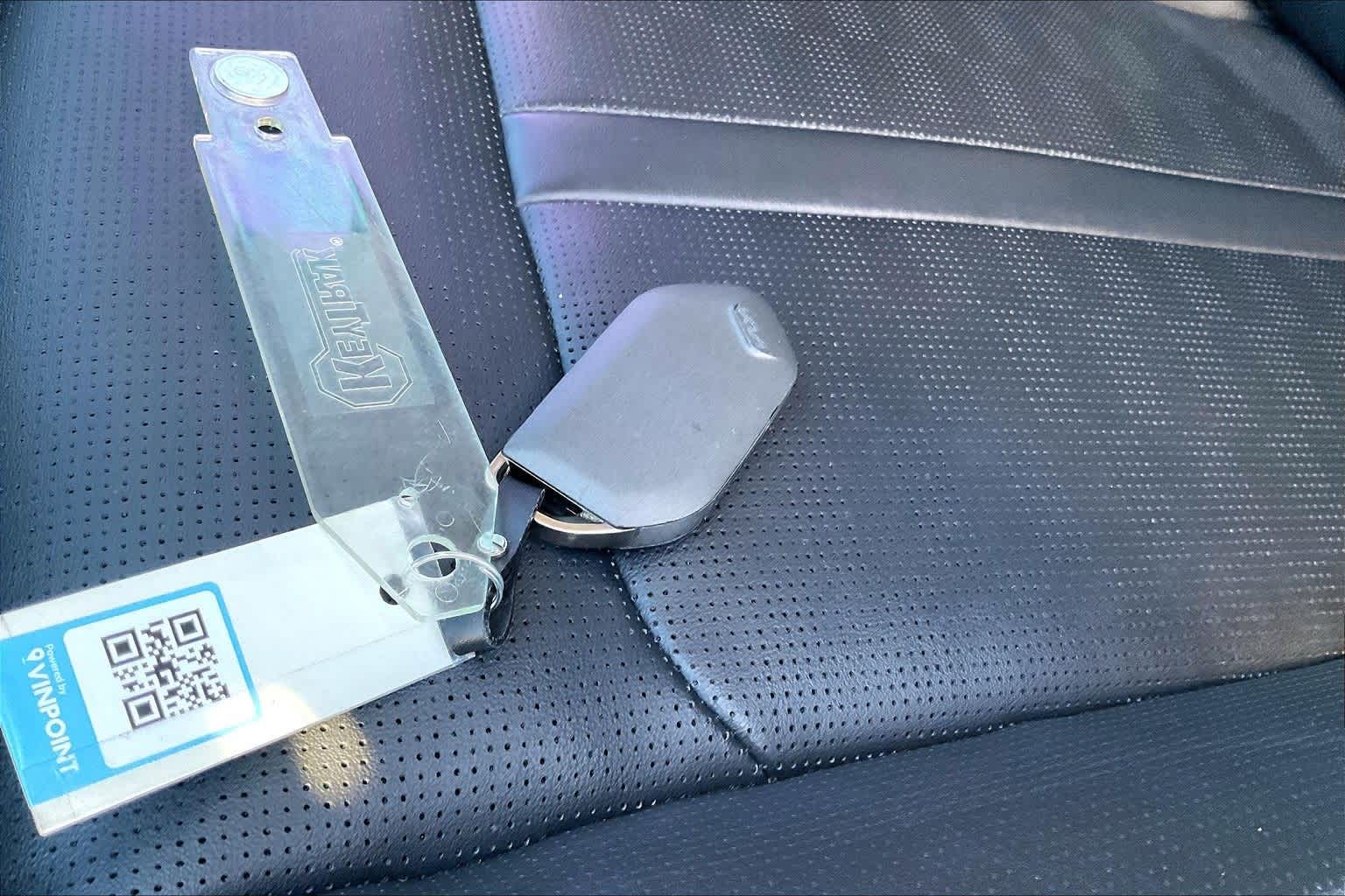 Thumbnail: 2024 Kia Sorento - 18