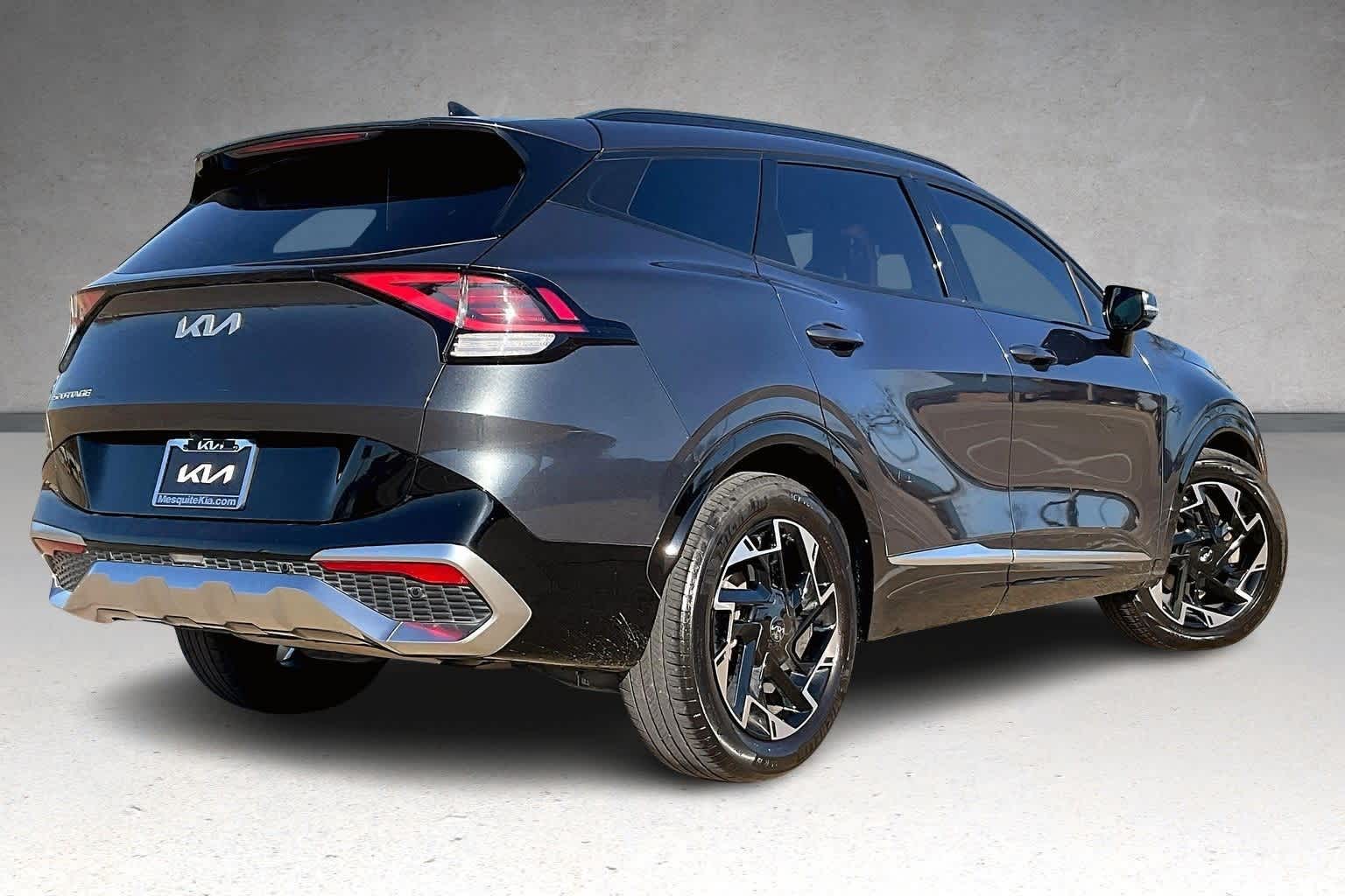 Thumbnail: 2023 Kia Sportage - 22