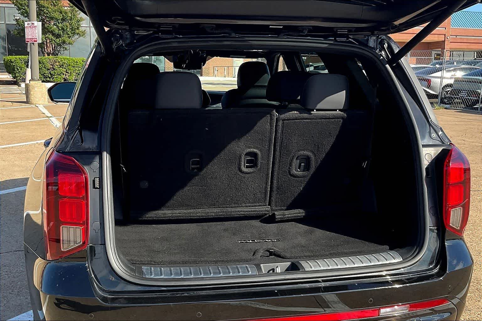 Thumbnail: 2025 Hyundai Palisade - 18