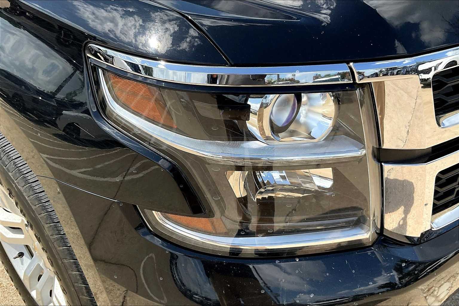 Thumbnail: 2016 Chevrolet Tahoe - 30