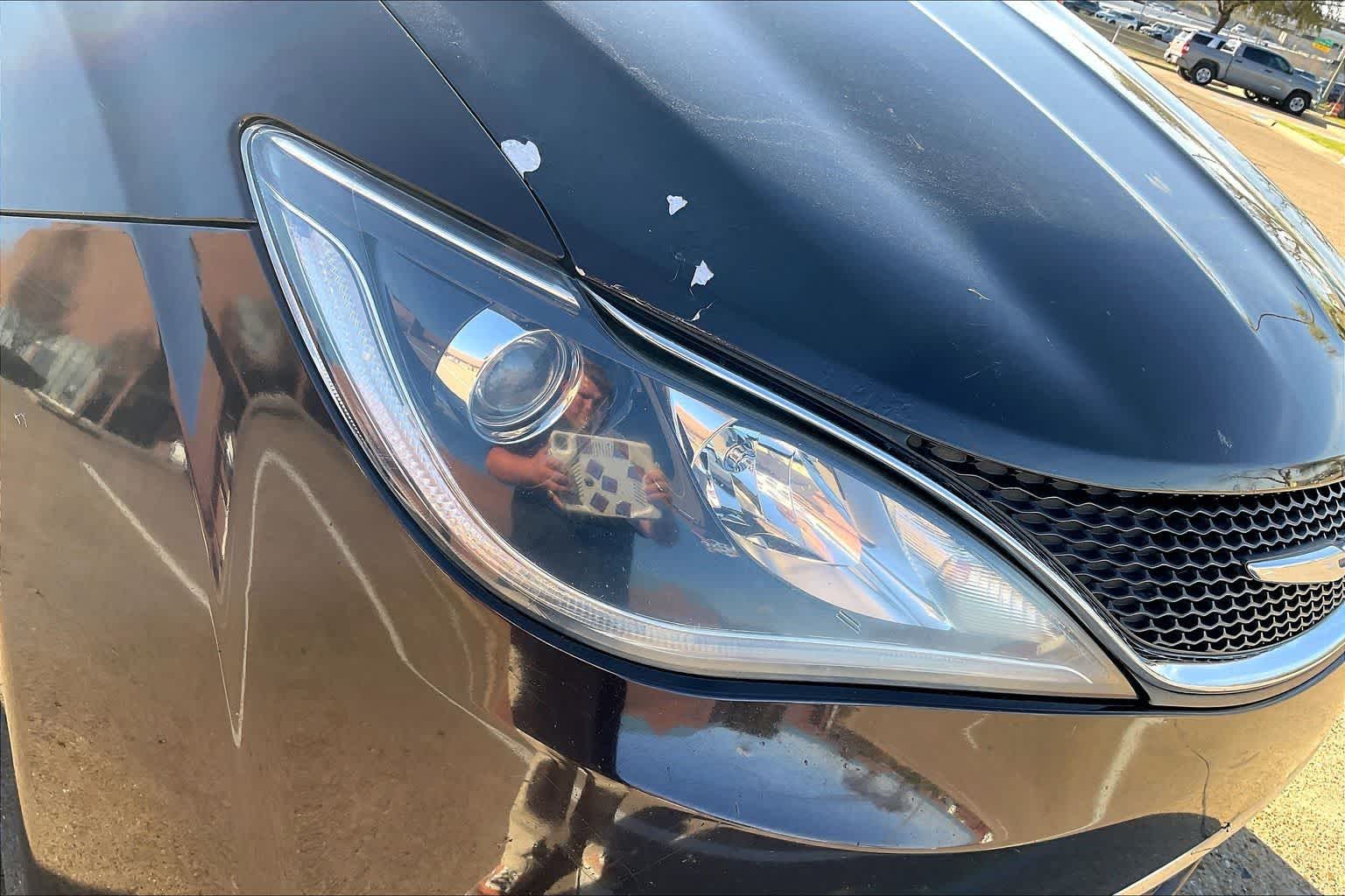 Thumbnail: 2017 Chrysler Pacifica - 31