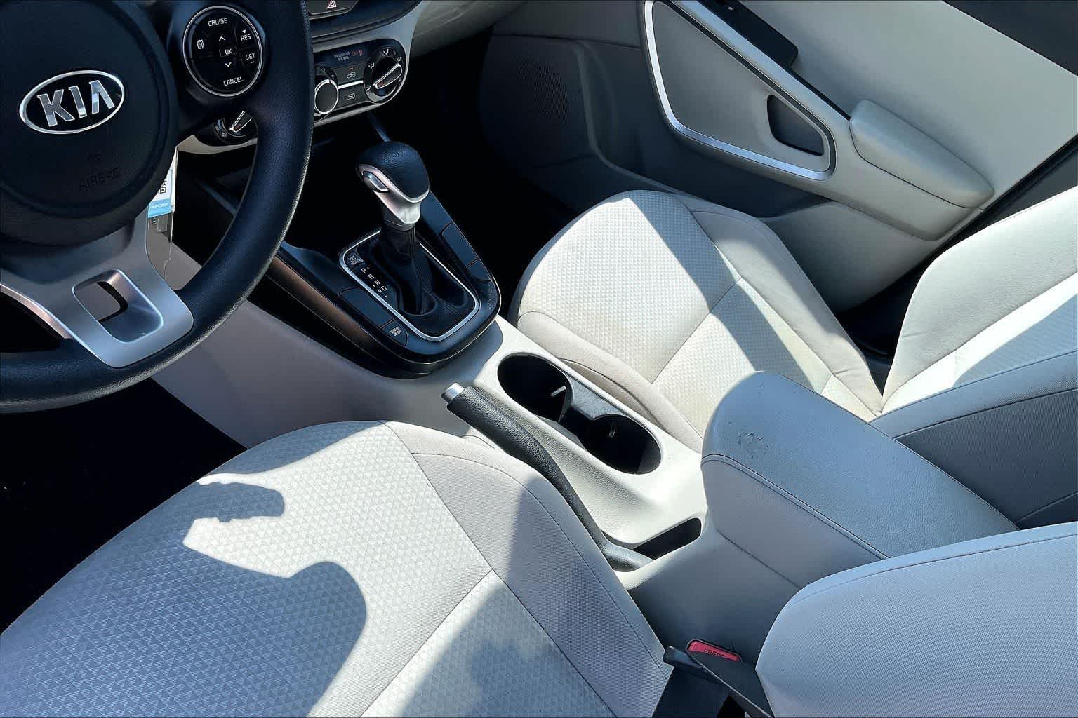 Thumbnail: 2020 Kia Soul - 15