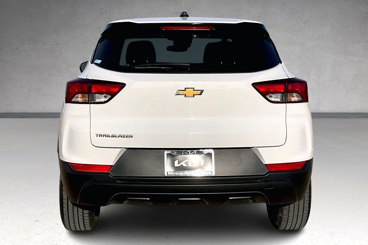 Thumbnail: 2023 Chevrolet TrailBlazer - 5