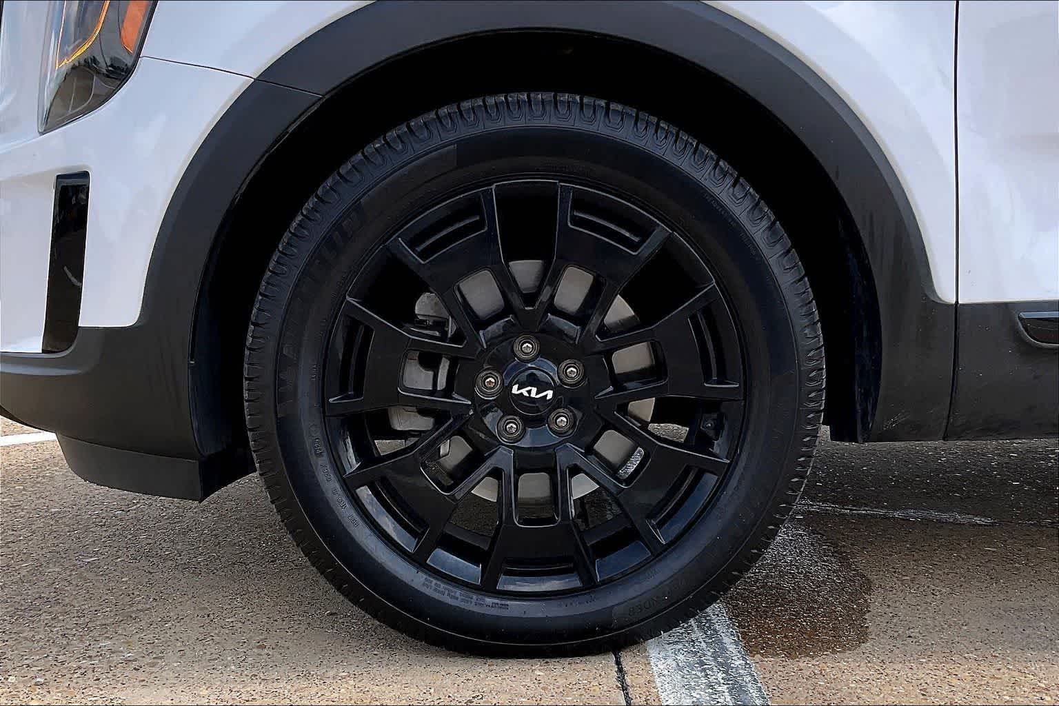 Thumbnail: 2022 Kia Telluride - 7