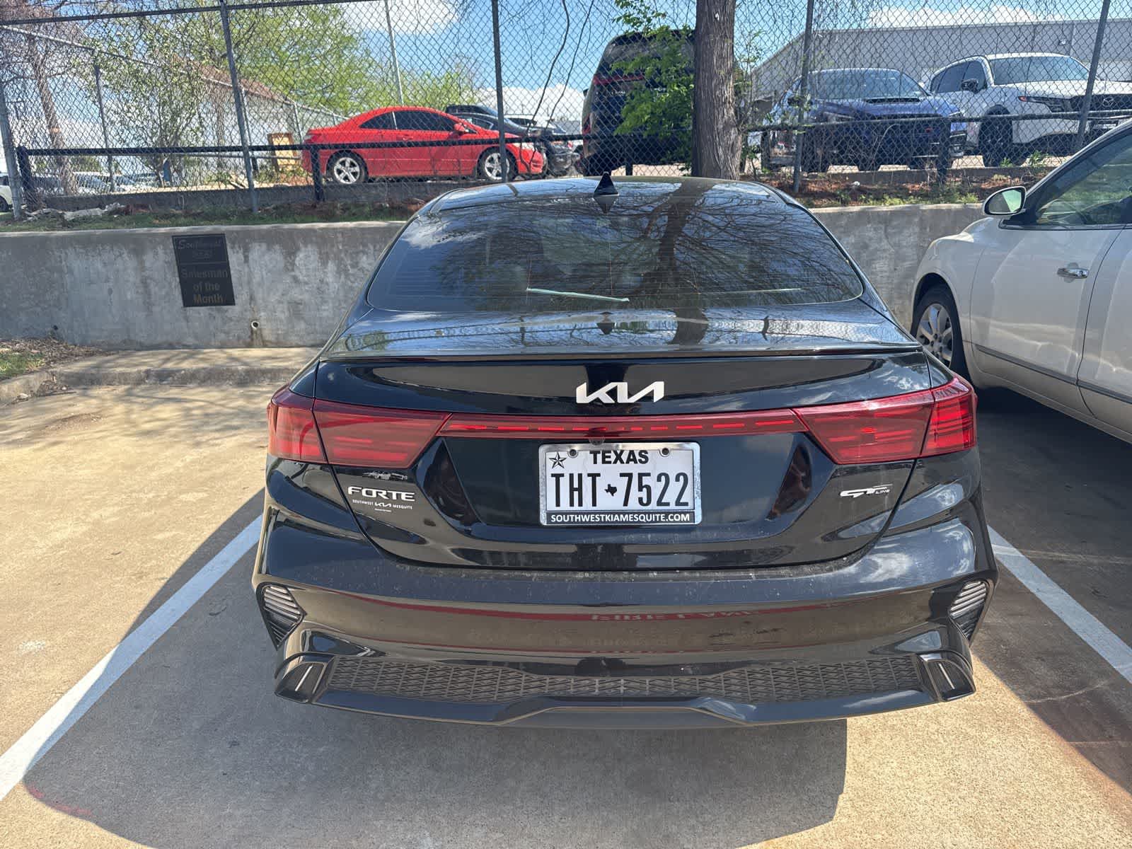 Thumbnail: 2023 Kia Forte - 4