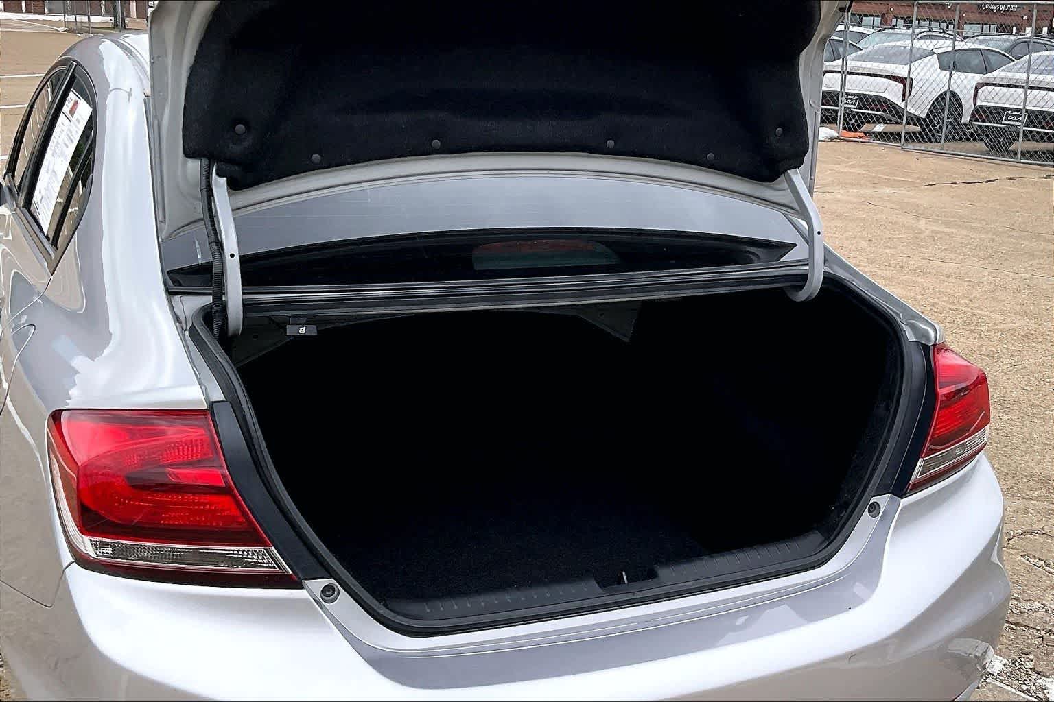 Thumbnail: 2013 Honda Civic - 18