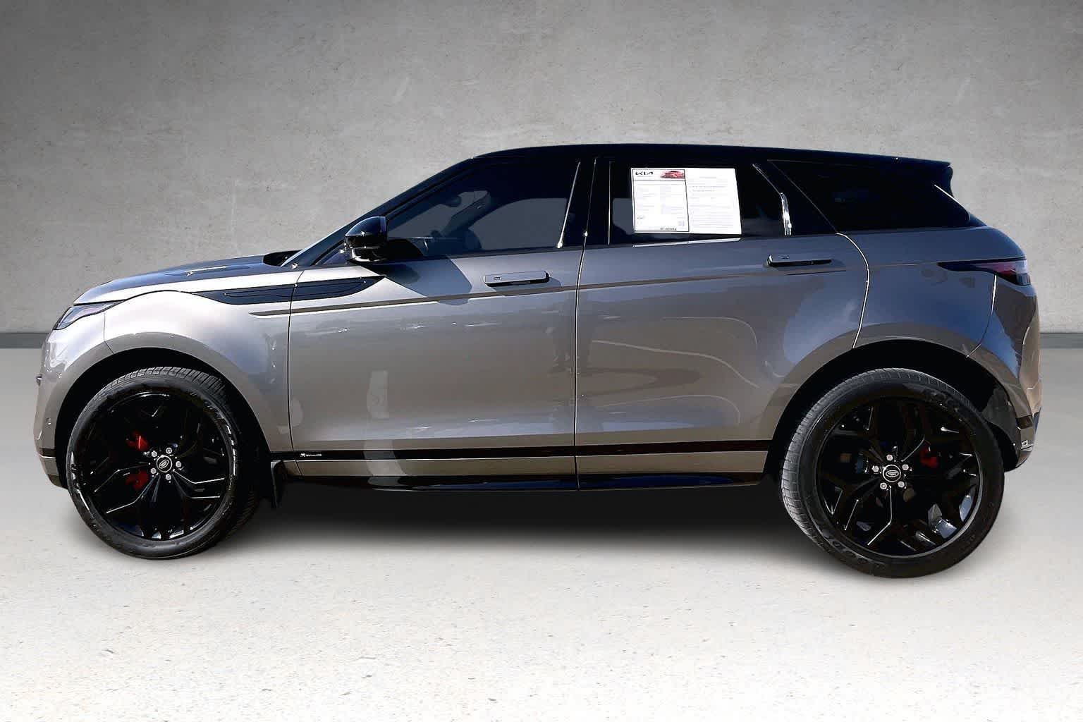 Thumbnail: 2020 Land Rover Range Rover Evoque - 3