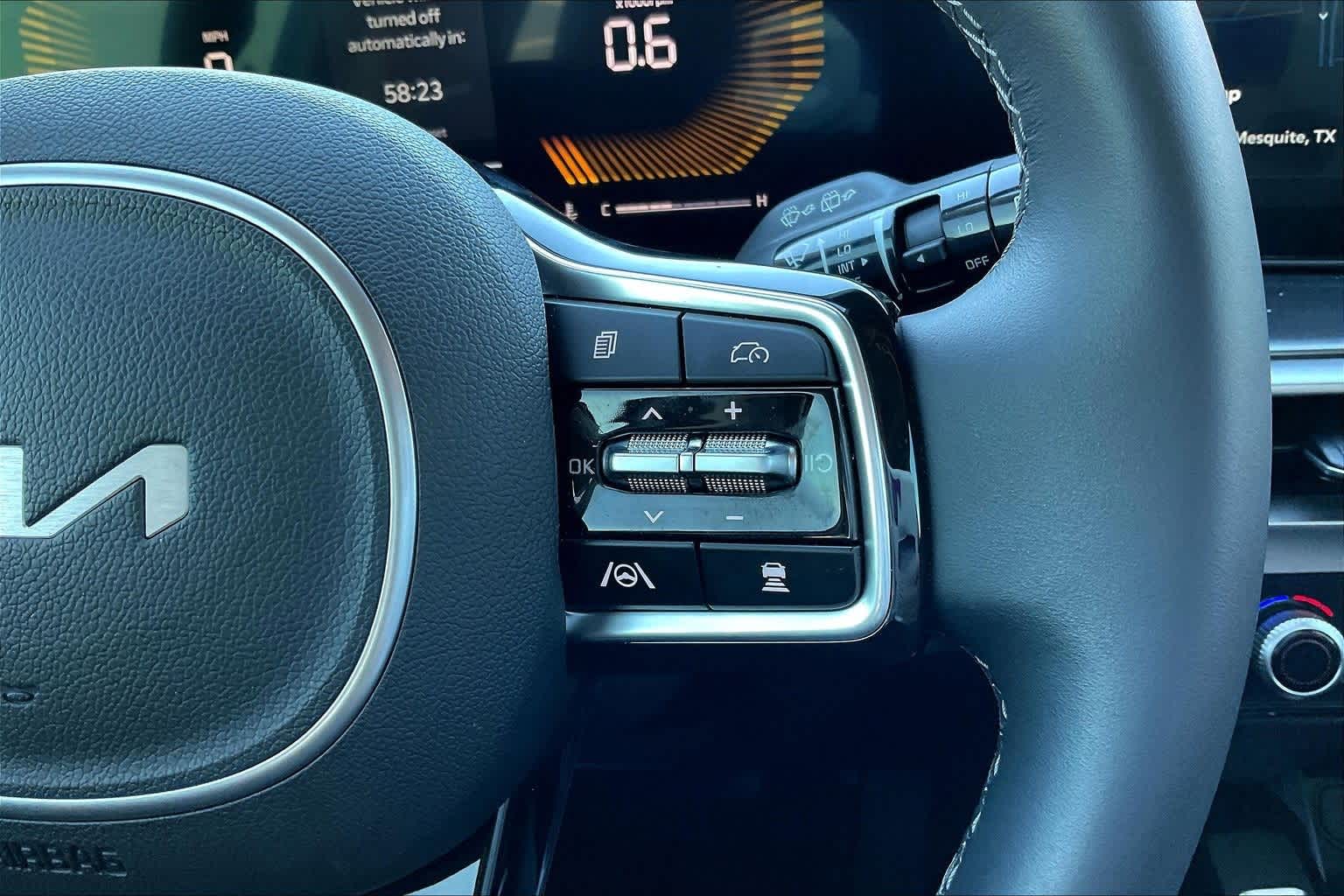 Thumbnail: 2025 Kia Sorento - 24