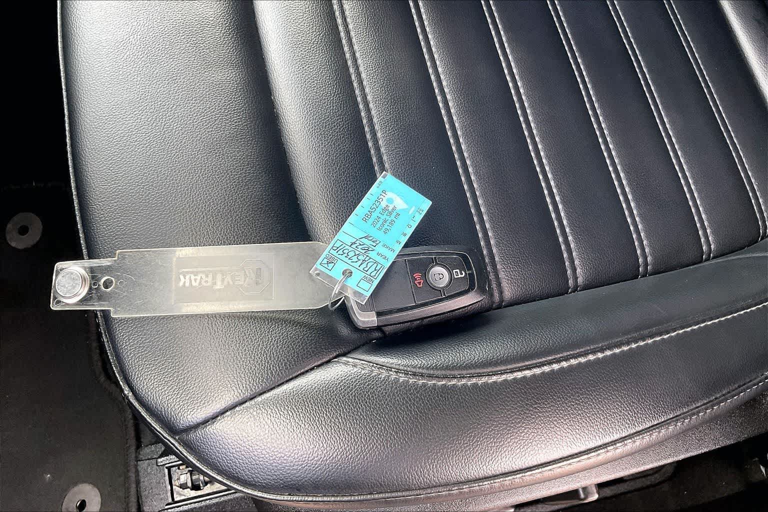 Thumbnail: 2024 Ford Edge - 19