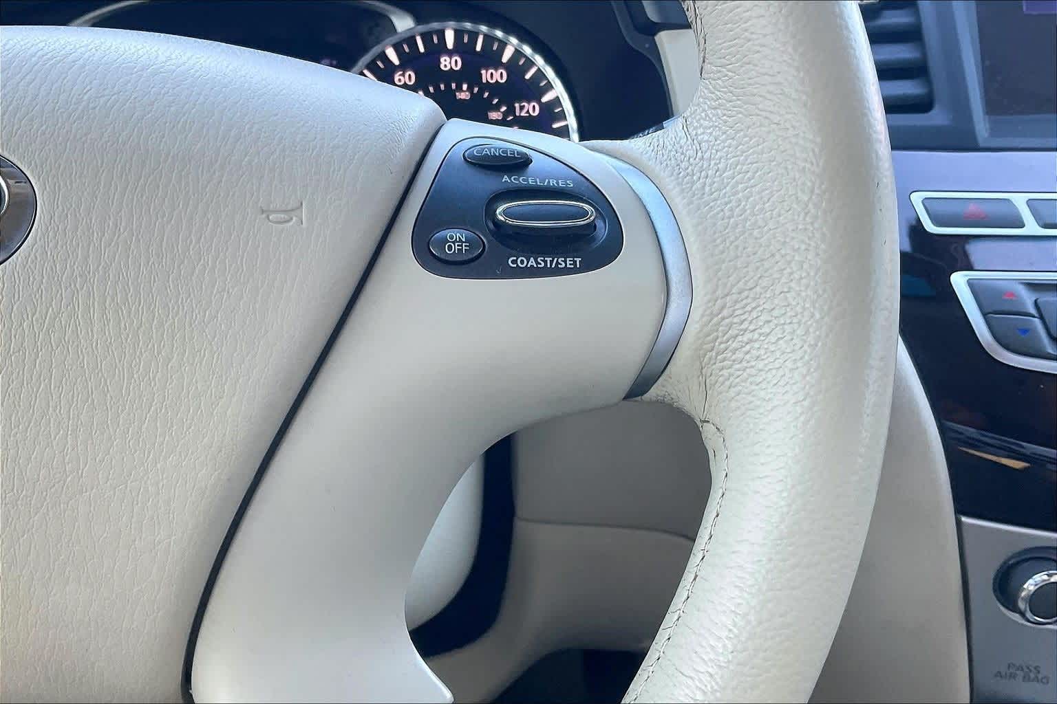 Thumbnail: 2013 INFINITI JX35 - 25