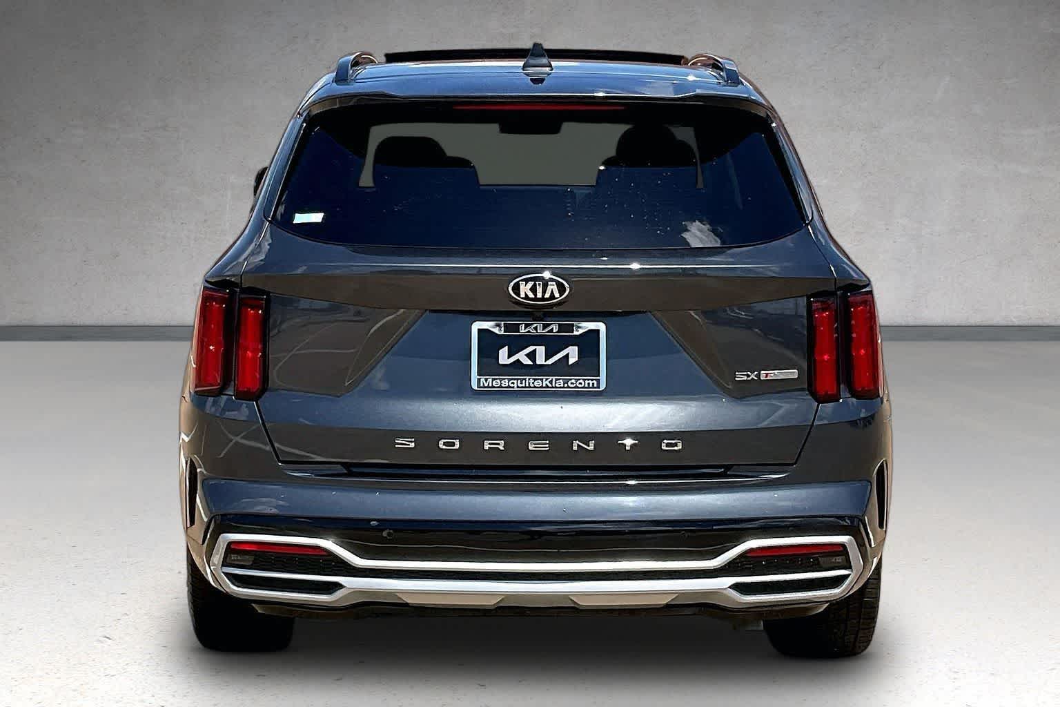 Thumbnail: 2021 Kia Sorento - 5
