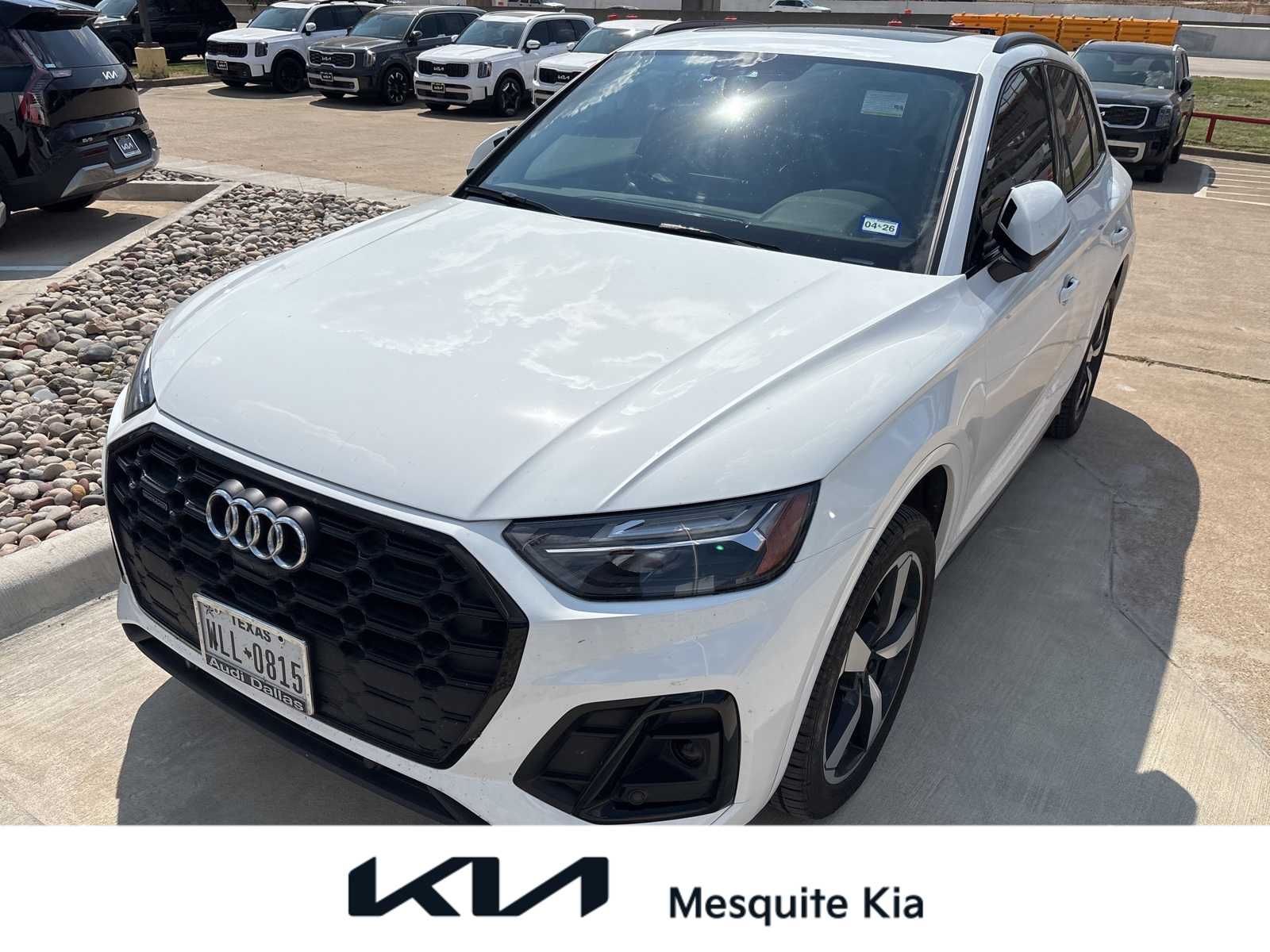 Thumbnail: 2022 Audi Q5 - 1