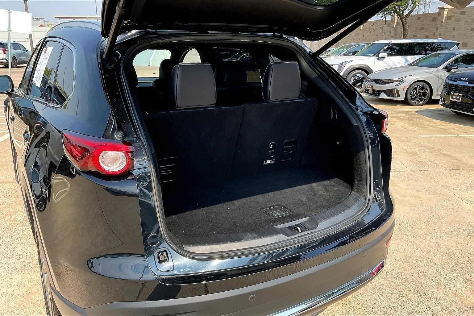 Thumbnail: 2021 Mazda CX-9 - 17