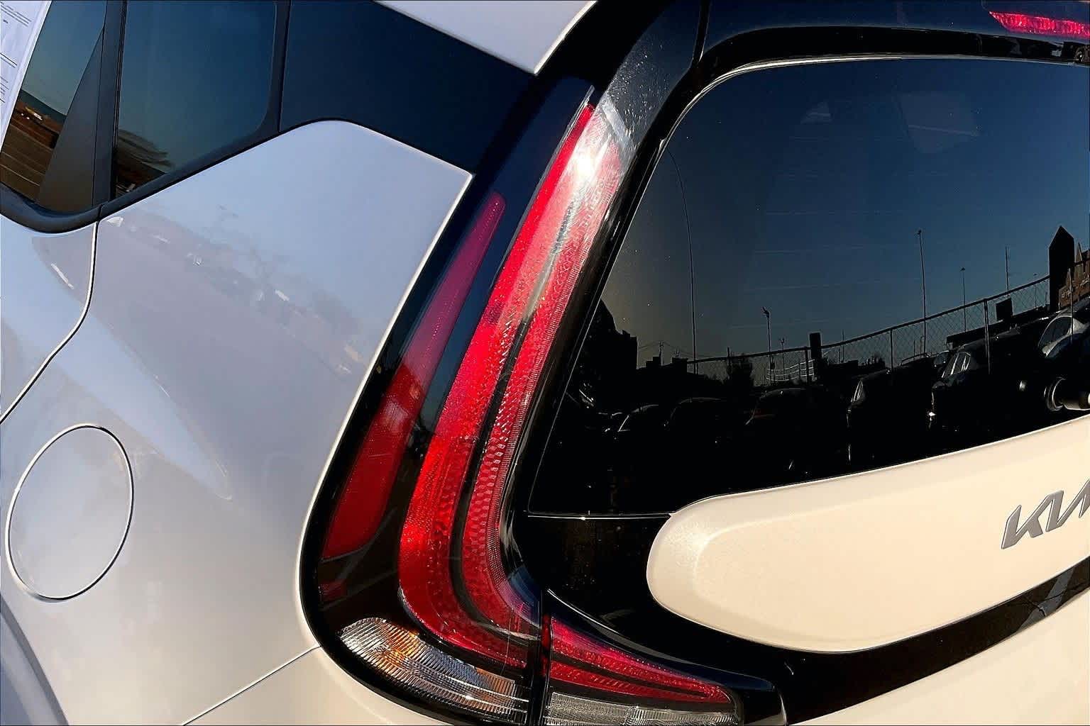 Thumbnail: 2023 Kia Soul - 30