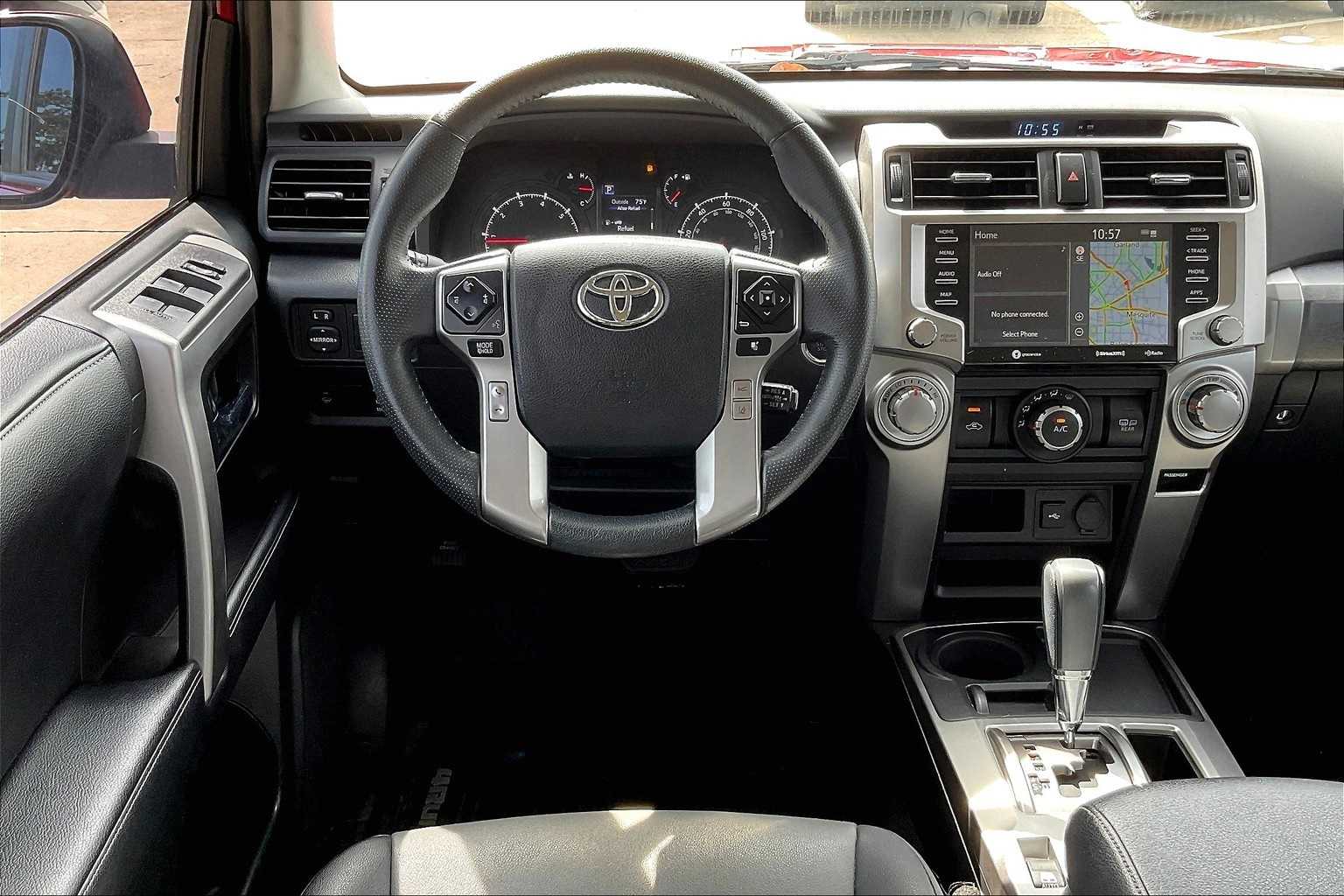 Thumbnail: 2020 Toyota 4Runner - 14
