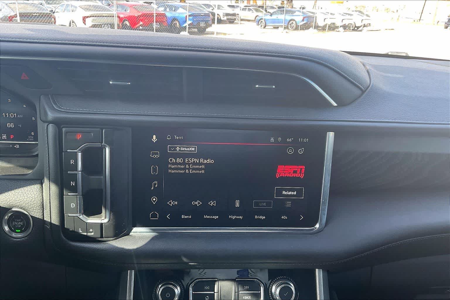 Thumbnail: 2022 GMC Yukon XL - 15