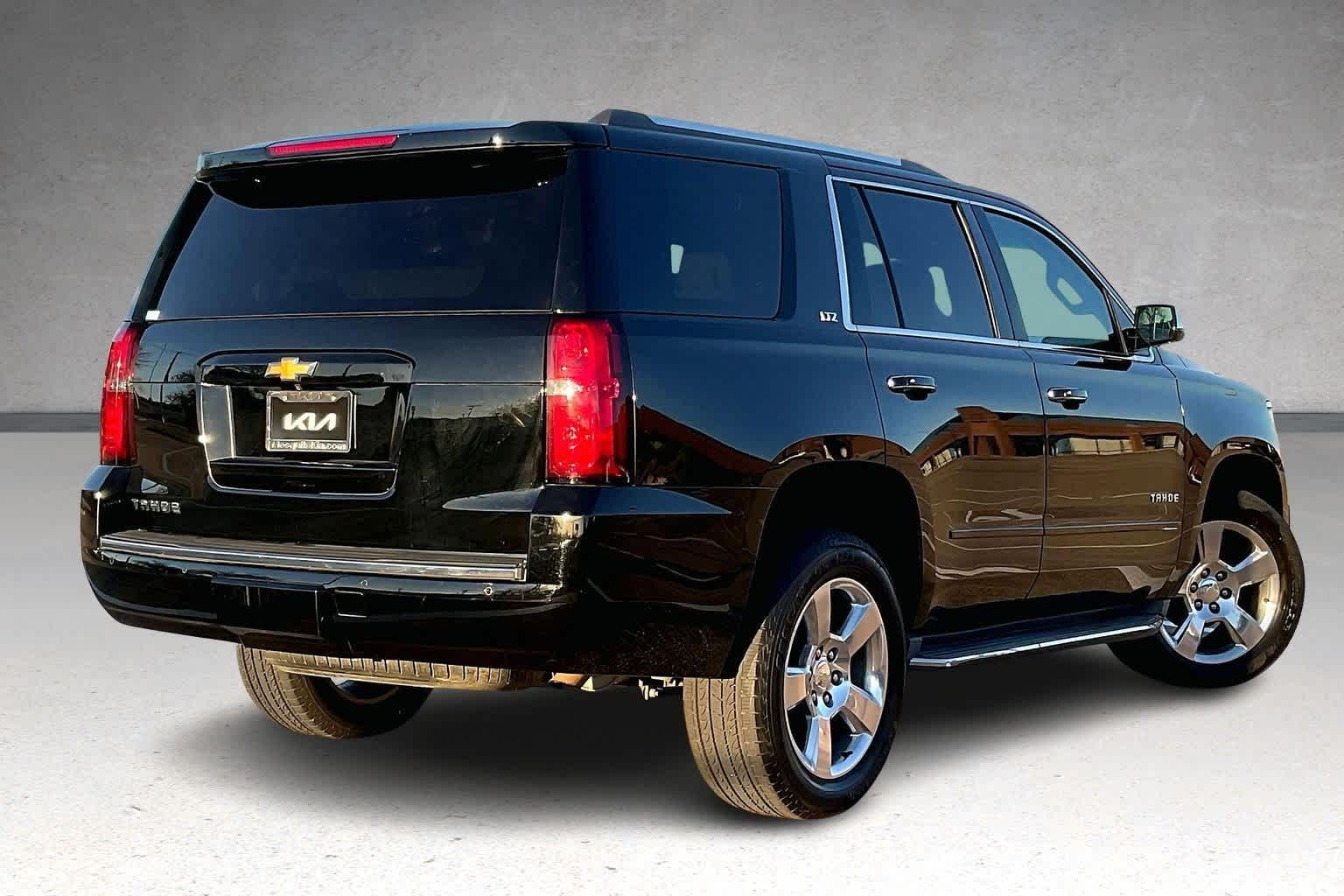 Thumbnail: 2015 Chevrolet Tahoe - 22