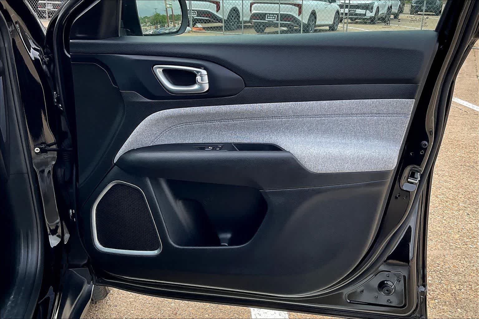 Thumbnail: 2025 Jeep Compass - 28