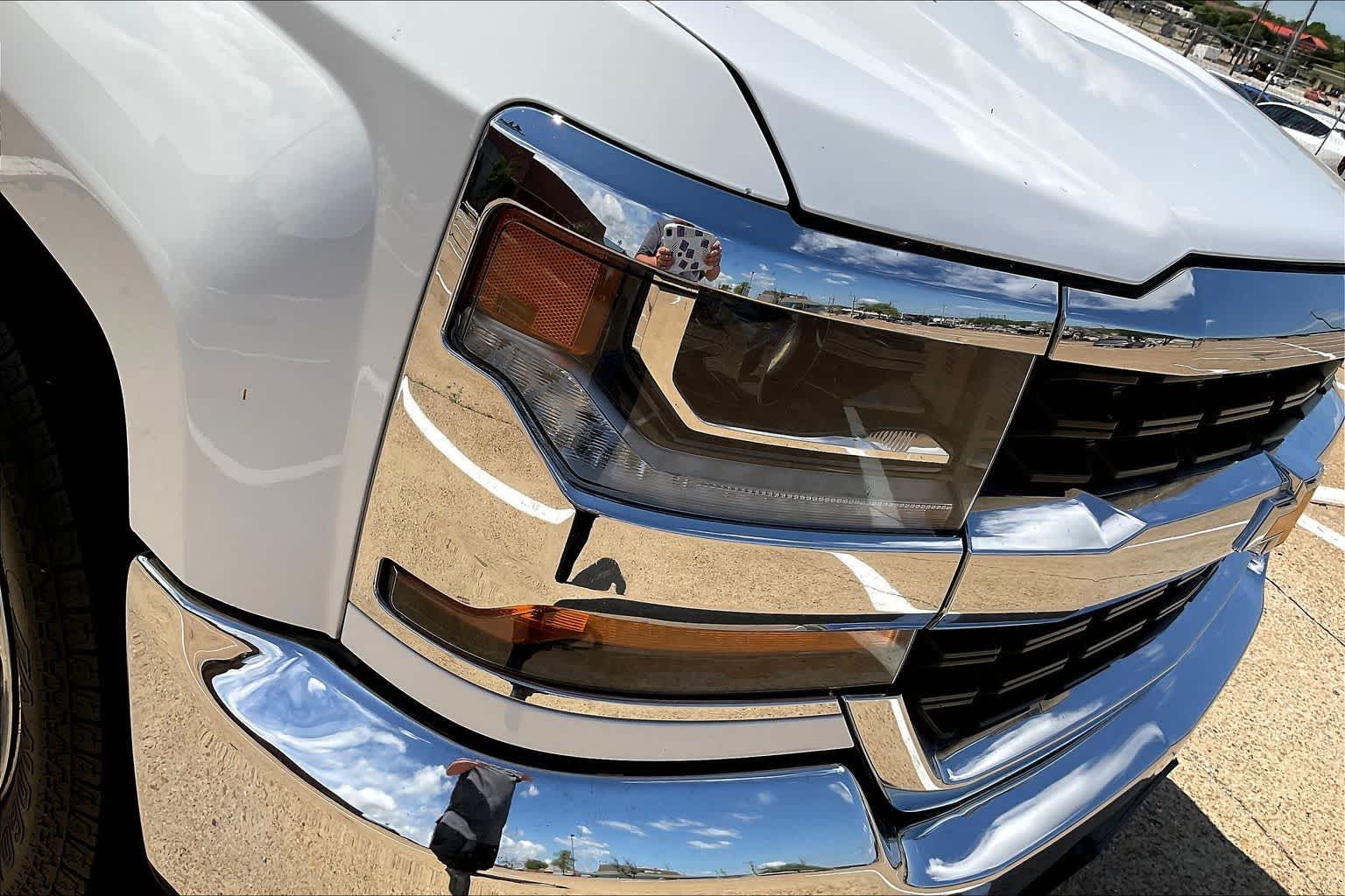 Thumbnail: 2018 Chevrolet Silverado 1500 - 30