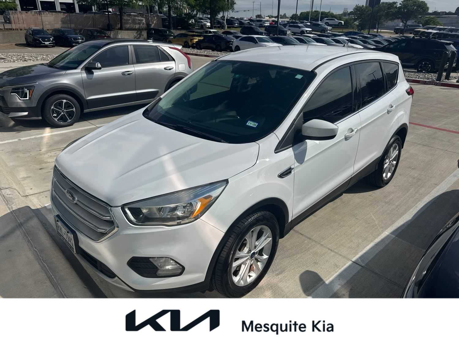 Thumbnail: 2019 Ford Escape - 1