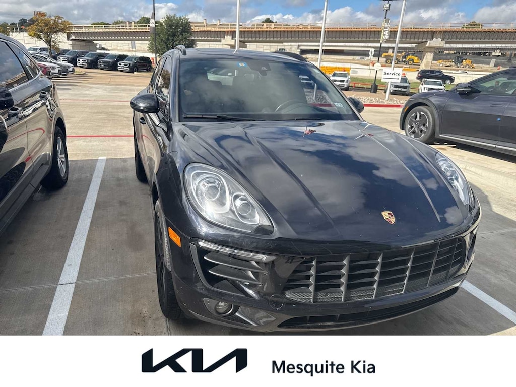 Used 2018 Porsche Macan S SUV