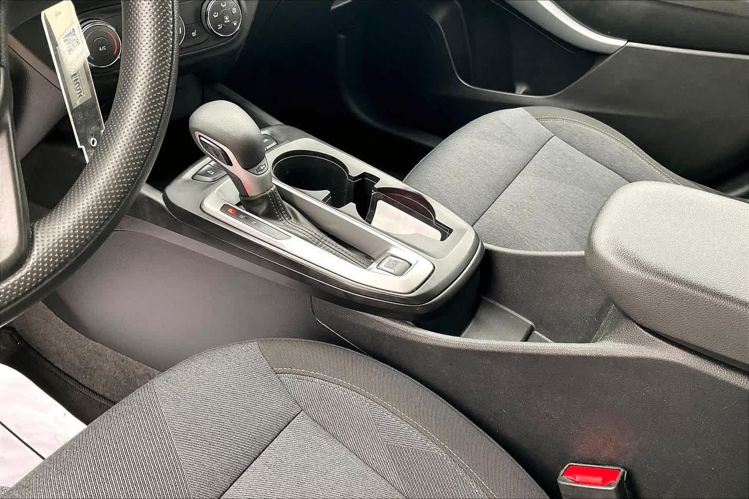 Thumbnail: 2024 Chevrolet Trax - 16