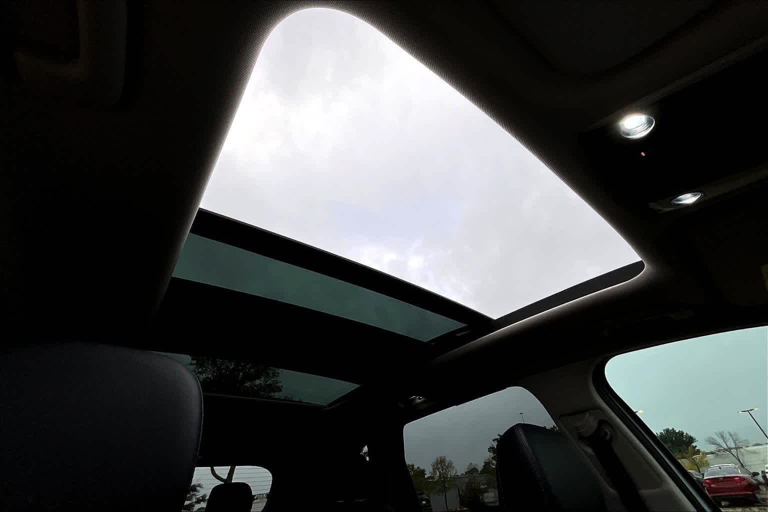 Thumbnail: 2021 Kia Sorento - 30