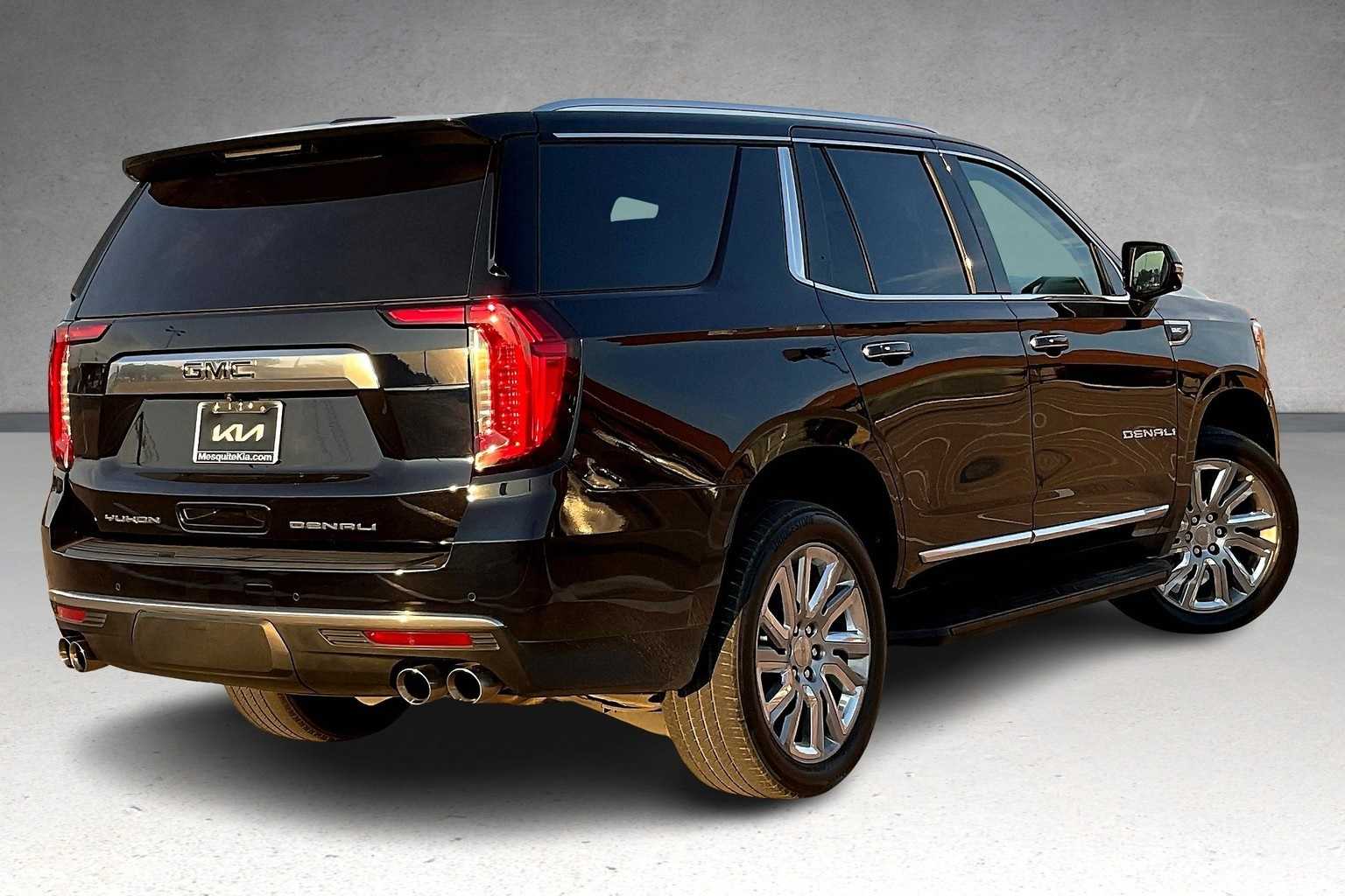 Thumbnail: 2021 GMC Yukon - 22