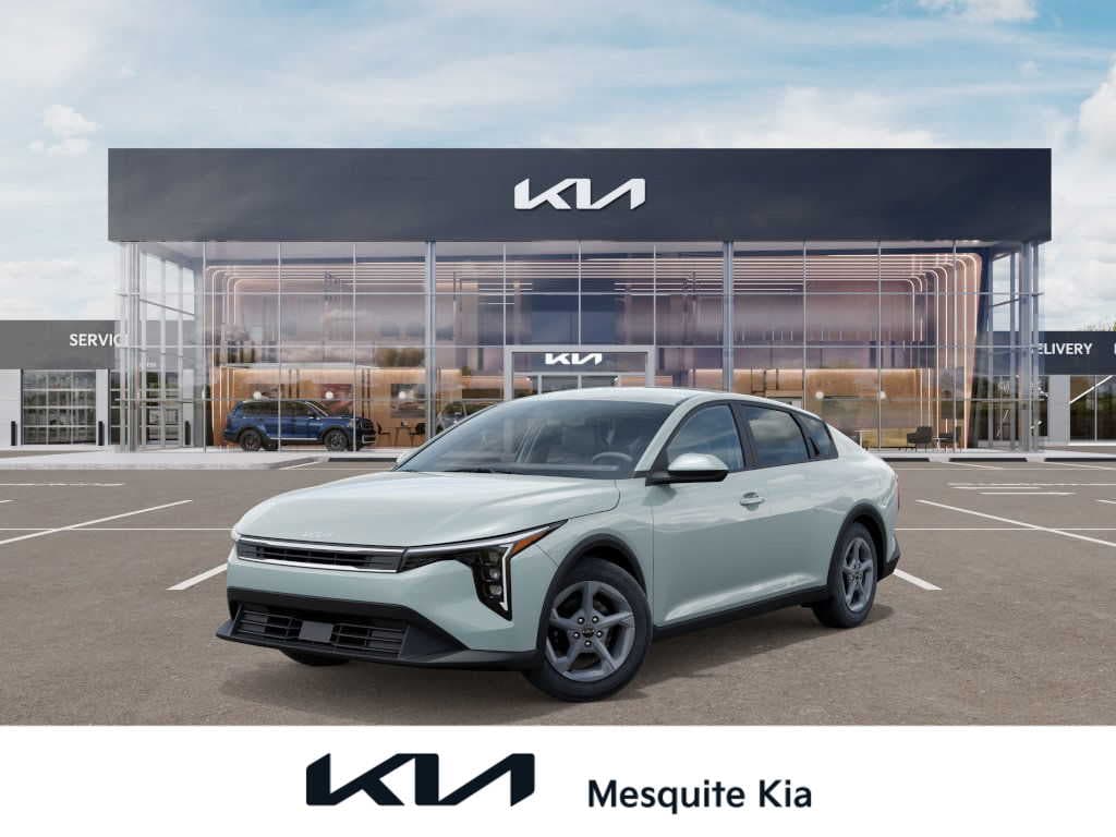 New 2025 Kia K4 LXS Sedan