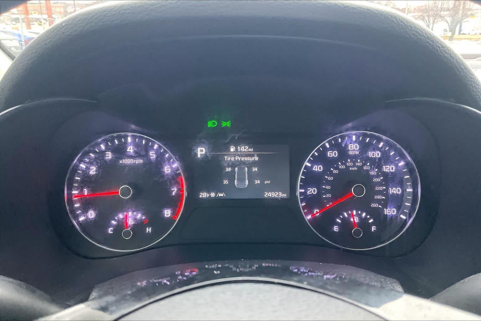 Thumbnail: 2024 Kia Forte - 16