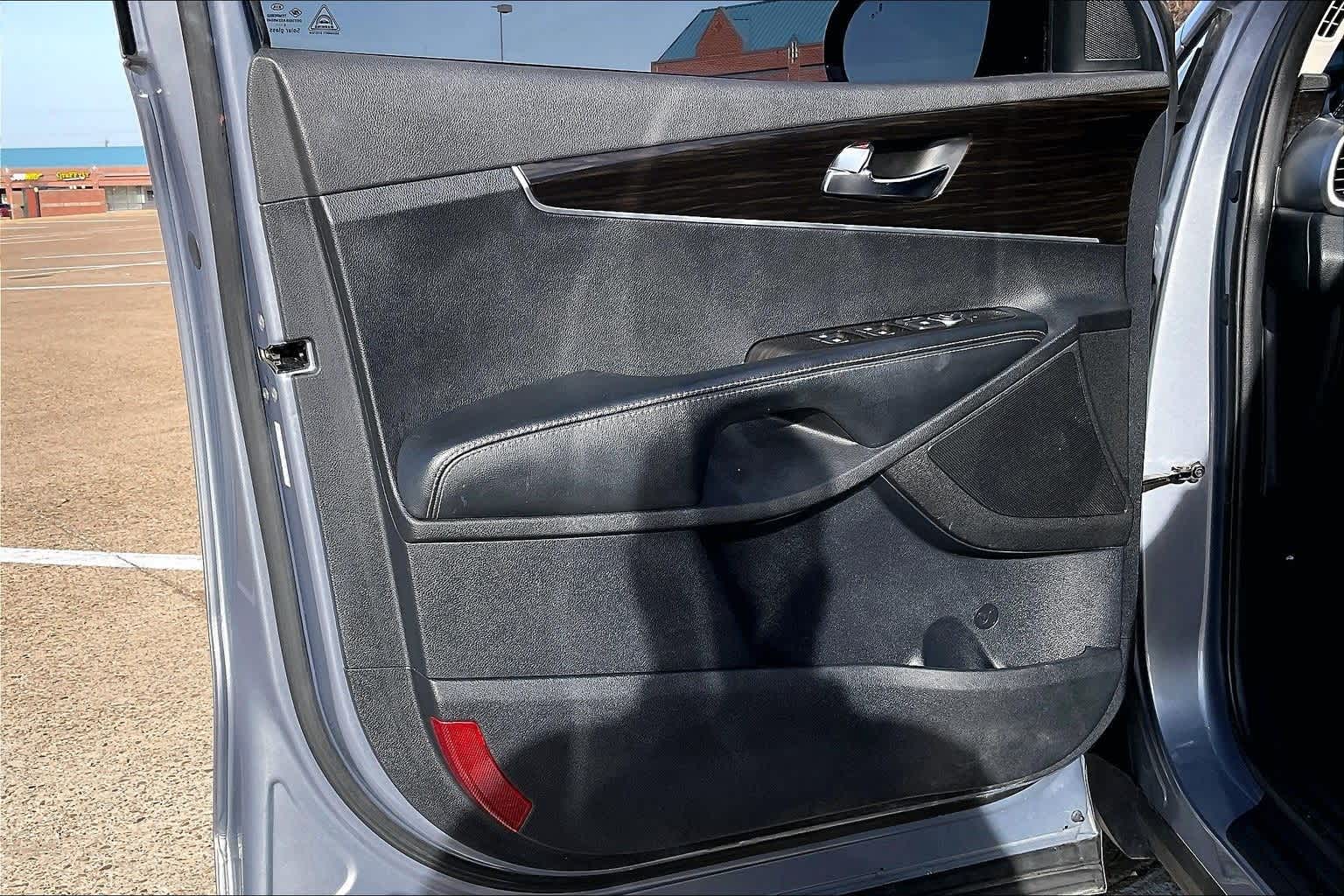 Thumbnail: 2020 Kia Sorento - 27