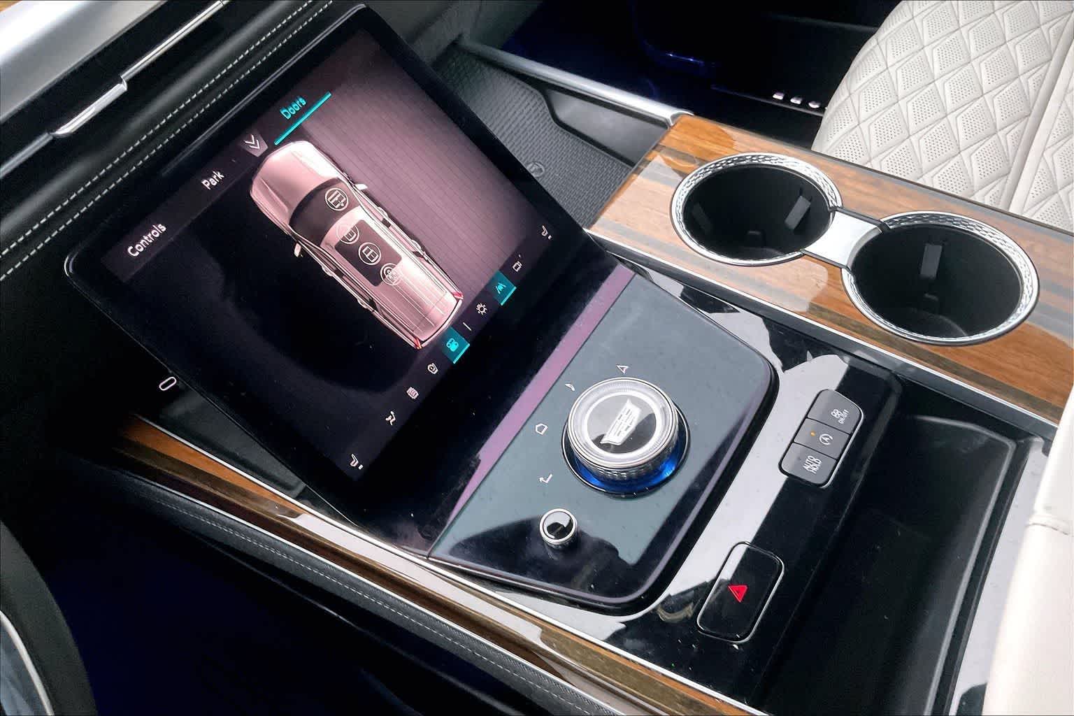 Thumbnail: 2025 Cadillac Escalade - 16