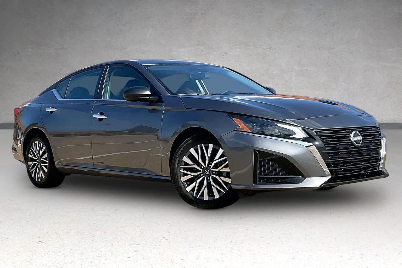 Thumbnail: 2025 Nissan Altima - 19