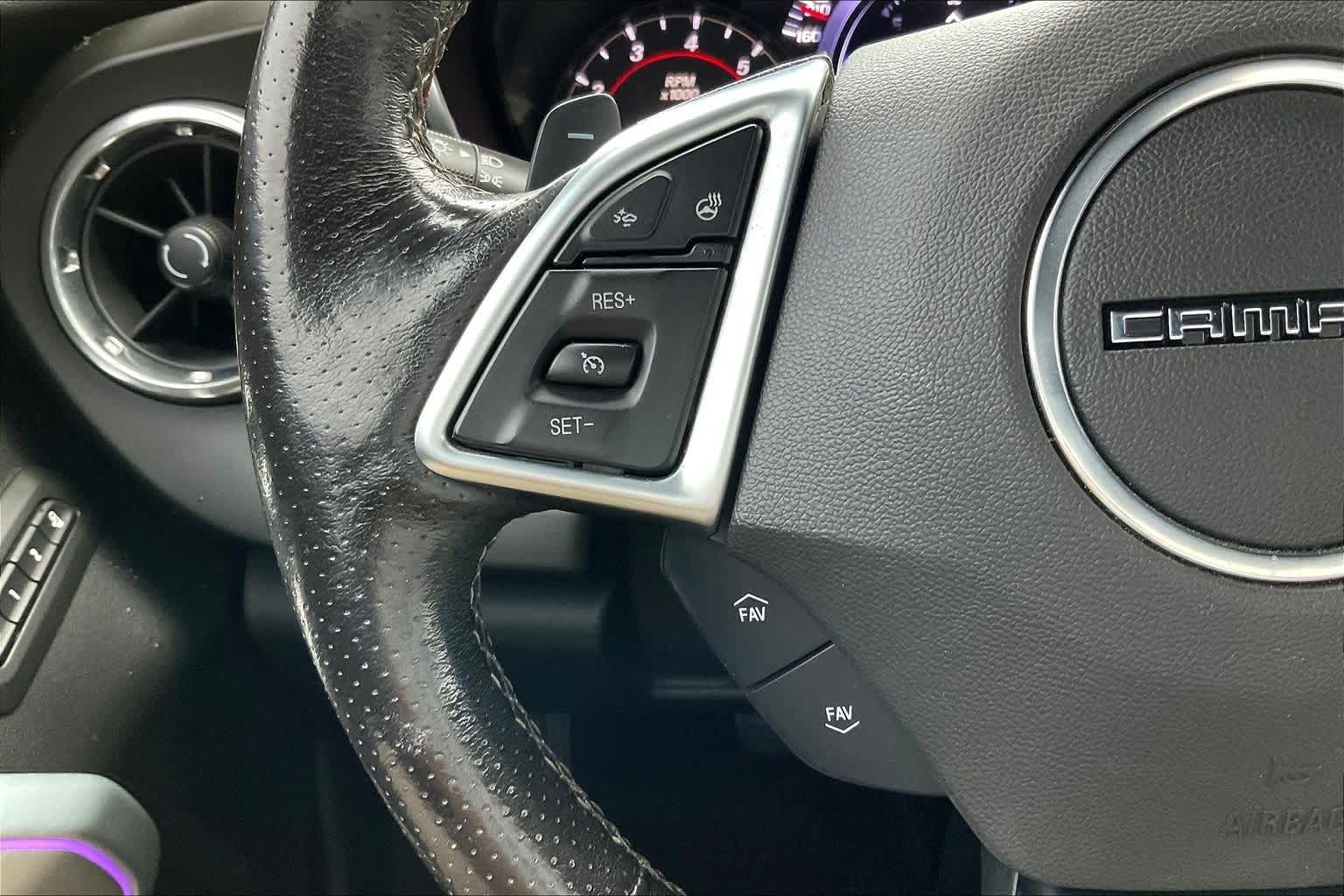 Thumbnail: 2019 Chevrolet Camaro - 23