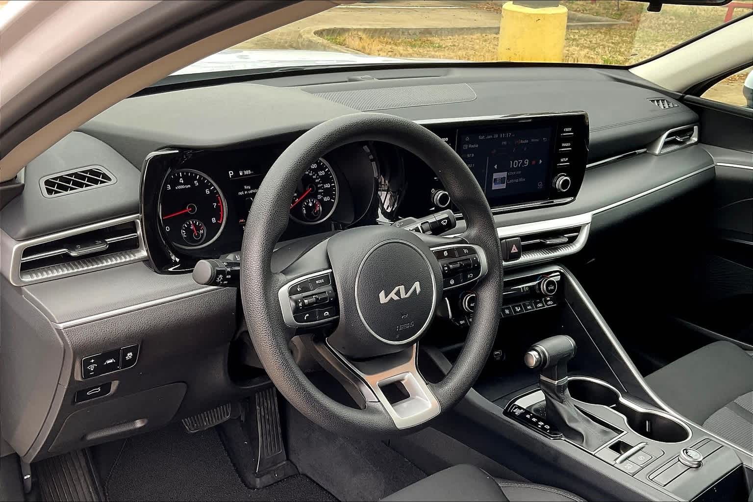 Thumbnail: 2022 Kia K5 - 2