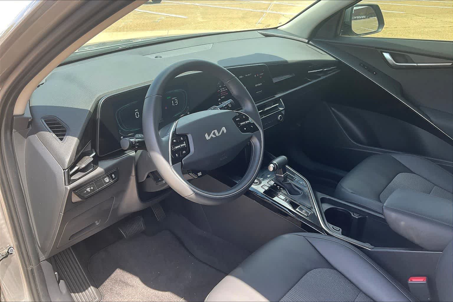 Thumbnail: 2024 Kia Niro - 2