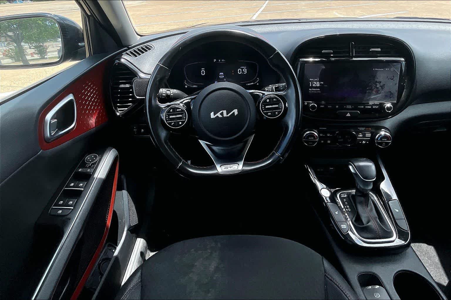 Thumbnail: 2023 Kia Soul - 12