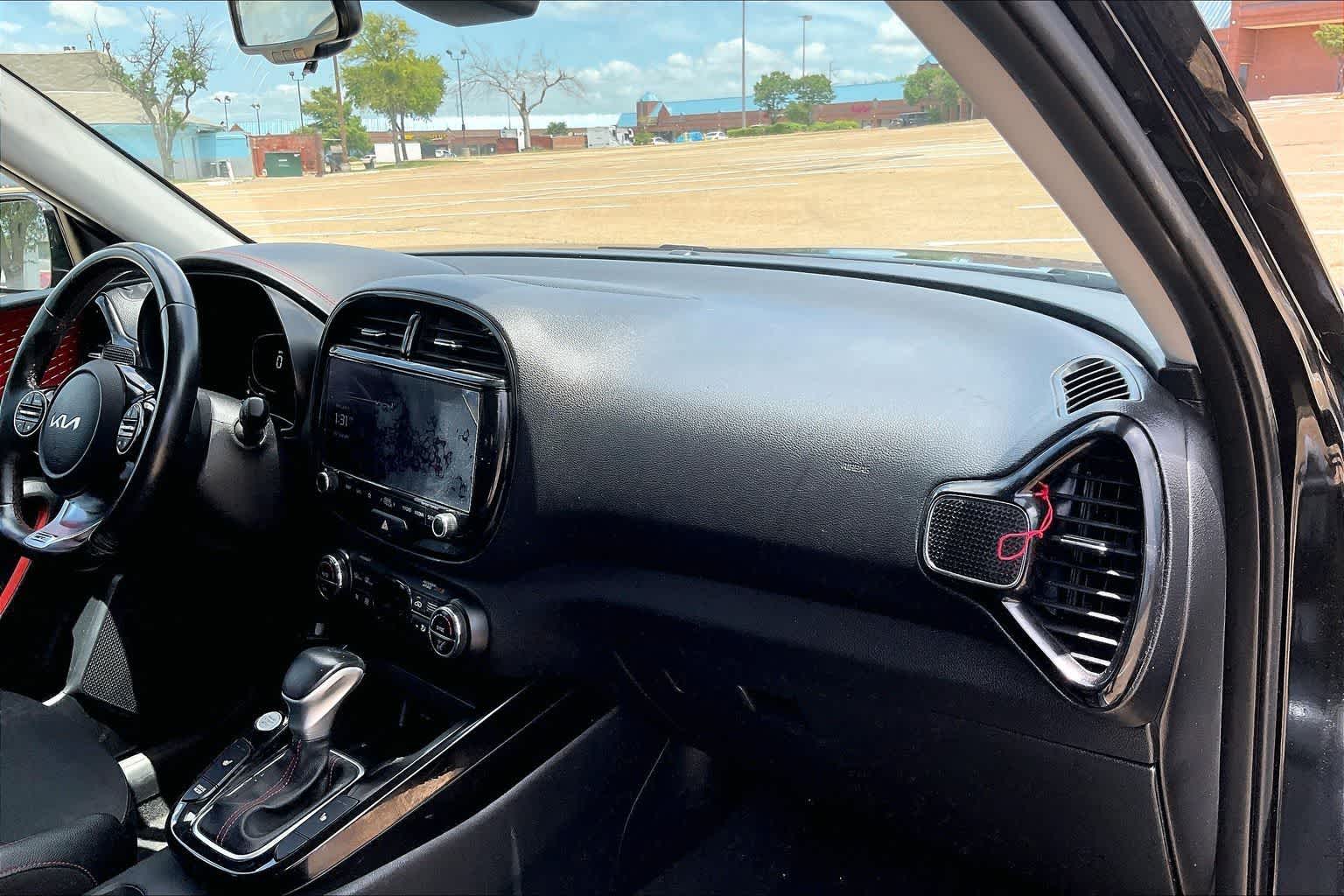 Thumbnail: 2023 Kia Soul - 20