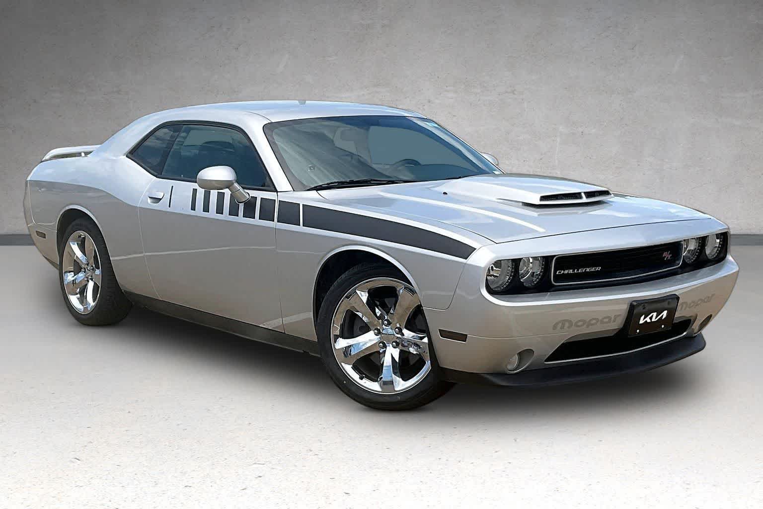 Thumbnail: 2012 Dodge Challenger - 19