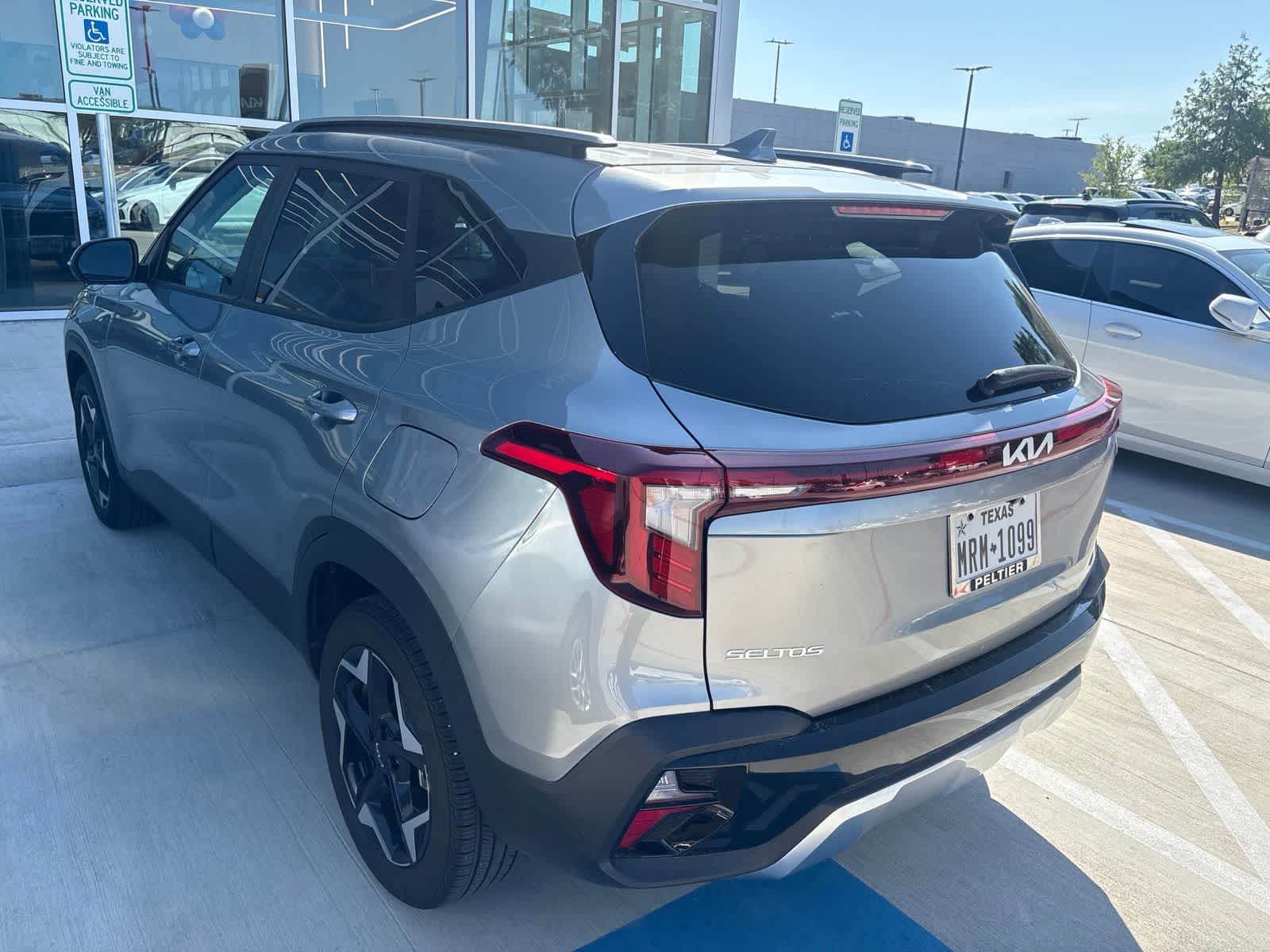Thumbnail: 2025 Kia Seltos - 4